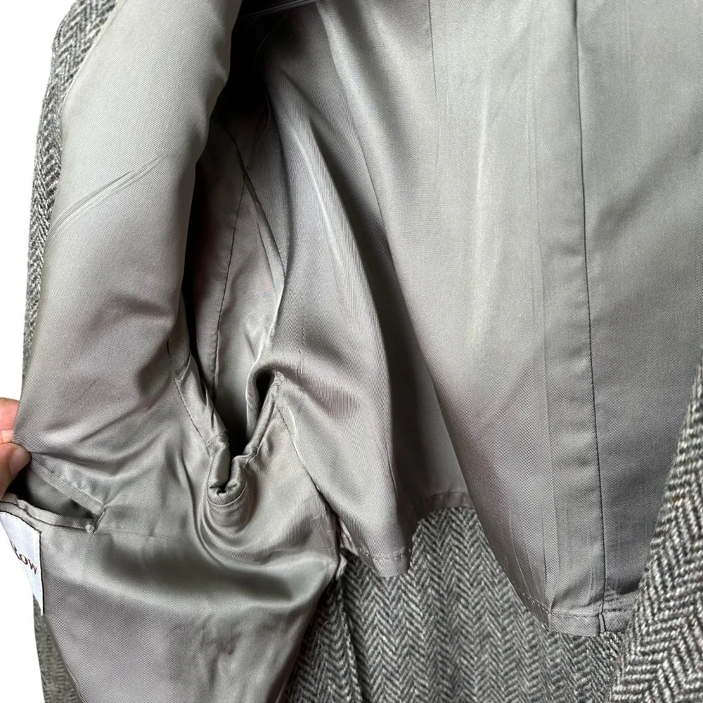Vintage Adams Row Harris Tweed Size Large Herringbone Gray Wool Blazer
